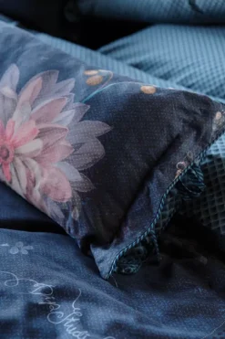 Pip Studio Rechthoekig Sierkussen Lang Tokyo Bouquet Donker Blauw Online